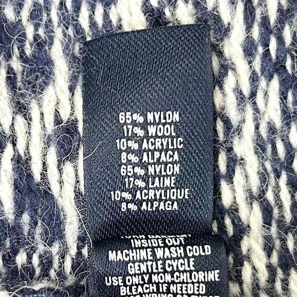 American Eagle Y2K Aerie Navy Fair Isle Blue Wool Blend Knit Short - Picture 8 of 8